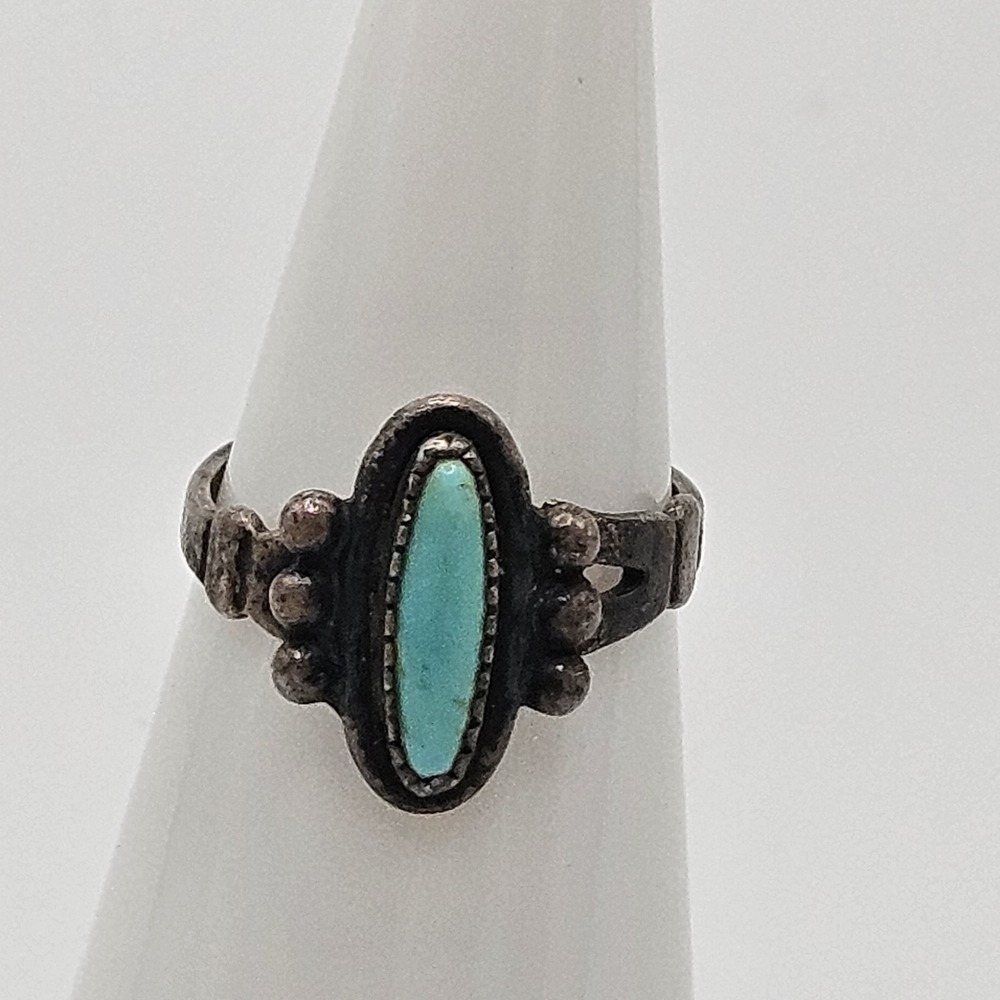 Vintage Sterling Silver Turquoise Ring Southwestern READ size 5.5